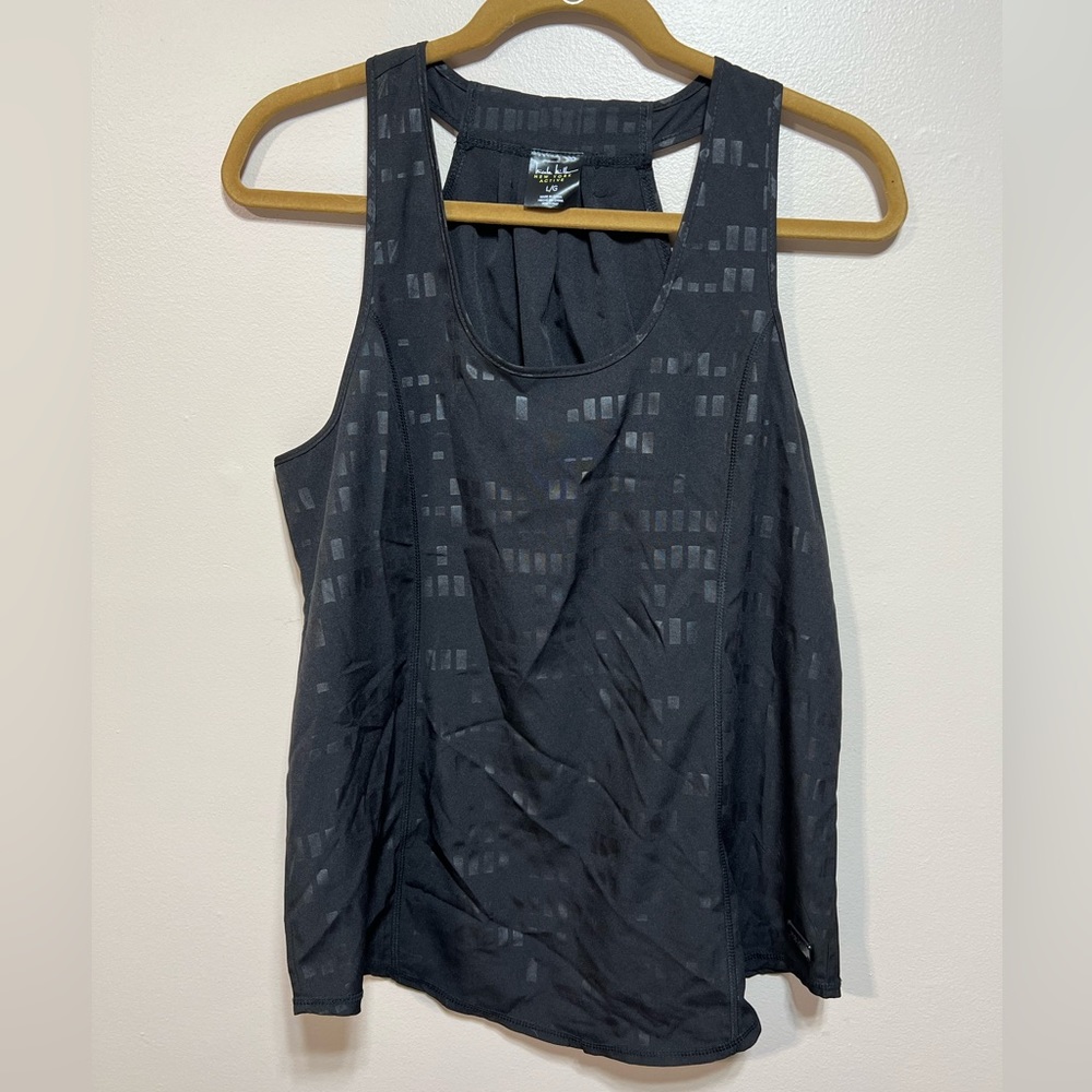 Nicole Miller black active top size L